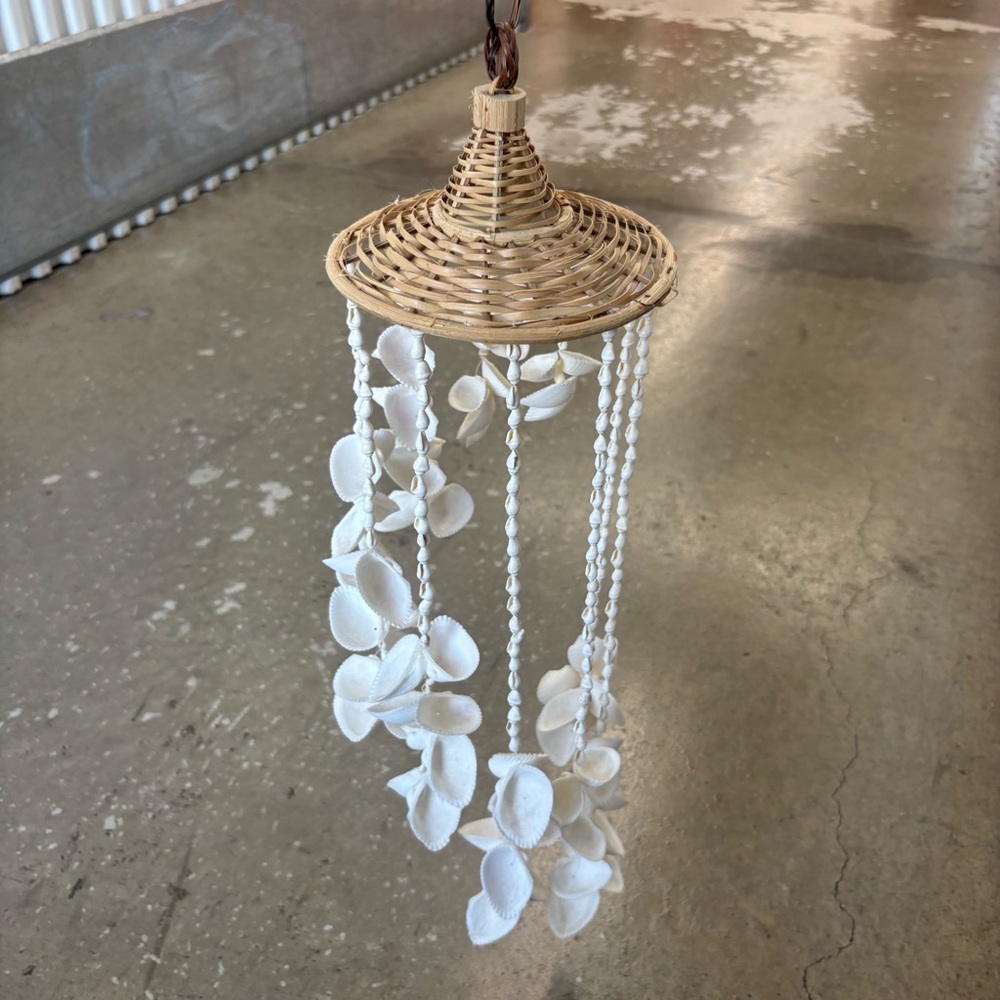 Woven Rattan Shell Wind Chime